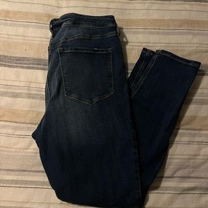 Old navy rockstar super skinny jeans size 14